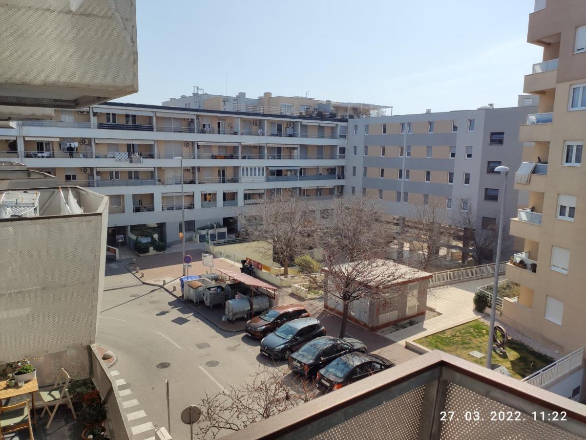 Apartman Antonela With Free Garage Parking Apartment Split Exterior foto
