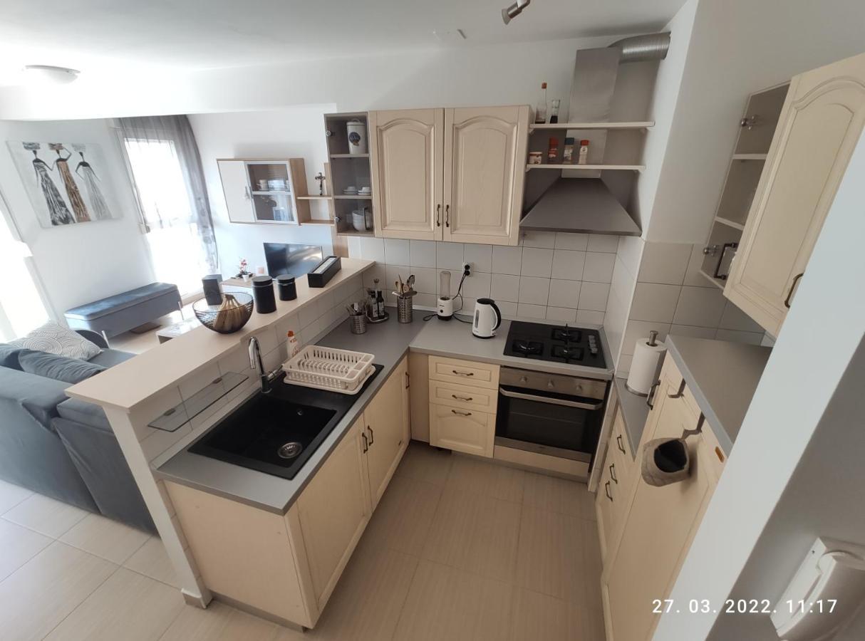 Apartman Antonela With Free Garage Parking Apartment Split Exterior foto